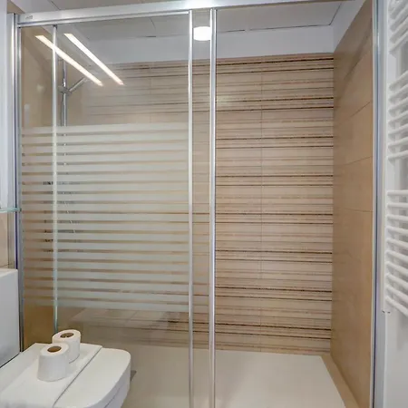 Apartment Balmins White By Hello Homes Sitges