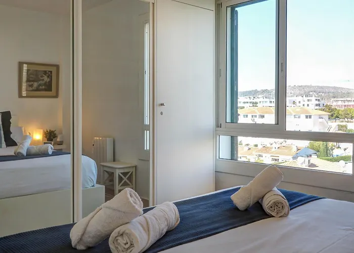 Balmins White By Hello Homes Appartement Sitges