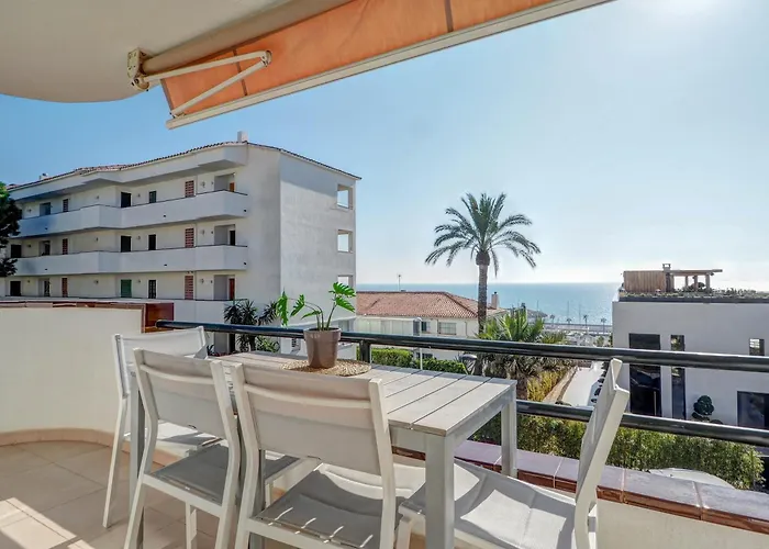 Apartman Balmins White By Hello Homes Sitges